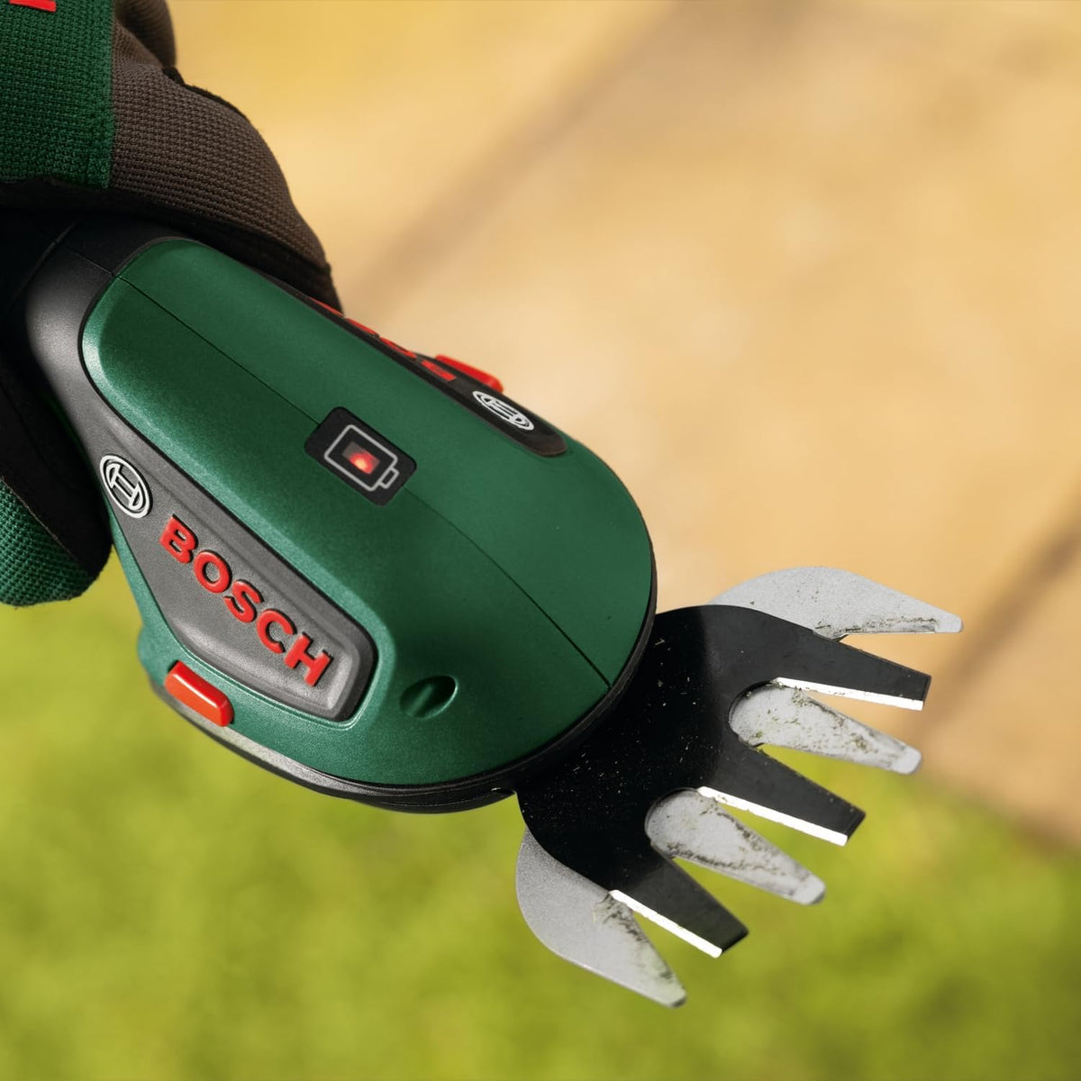 Bosch Cordless Grass Shear ISIO 4V