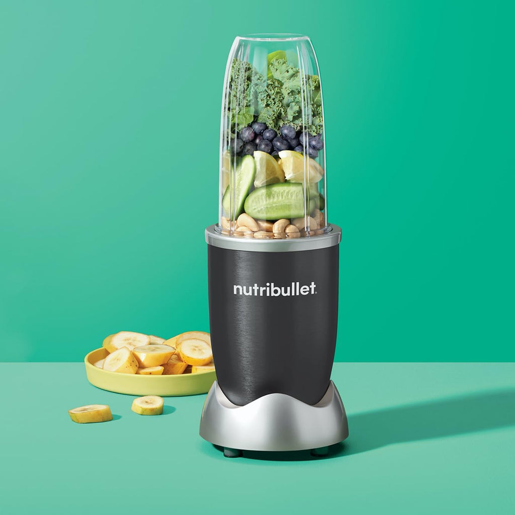nutribullet Blender 600 Series in Graphite - Powerful 20,000 RPM Extractor Blends Frozen Fruit, Nuts & Ice - 7 Piece Kit Includes Tall Cup, Short Cup, Ideal for Smoothies