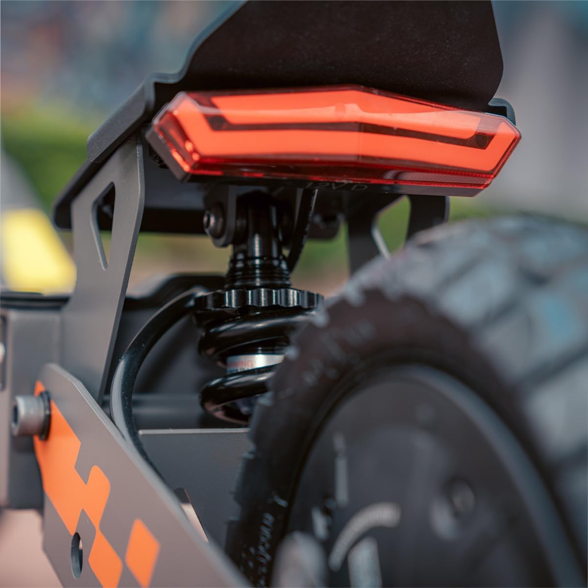 KUKIRIN G2 Electric Scooter for Adults, 55km Long Range, Foldable E Scooter, 10-Inch Tubeless Tyres, Dual Suspension, Dual Disc Brakes, Touch Display, IPX4 Water Resistant, EN17128