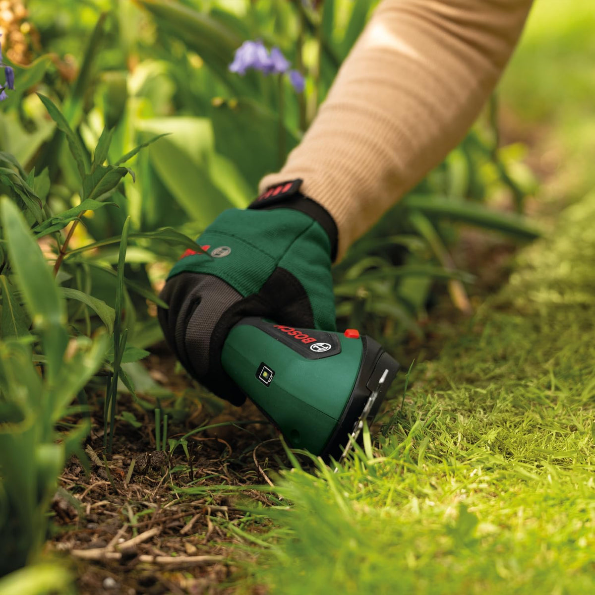 Bosch Cordless Grass Shear ISIO 4V