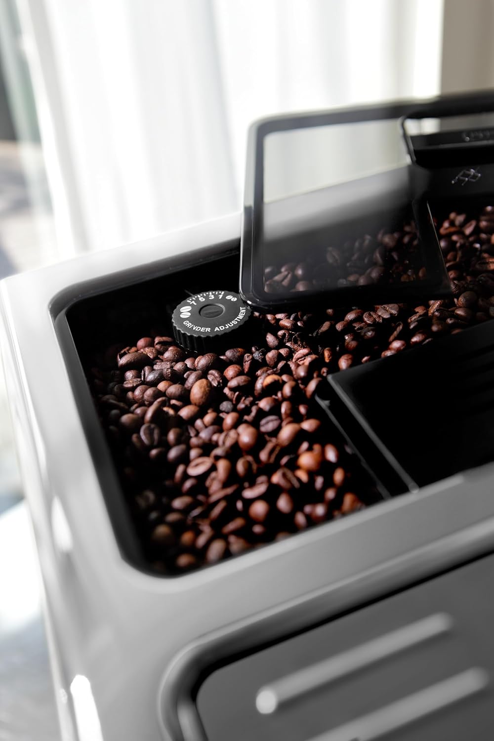 De'Longhi Eletta Cappuccino, Fully Automatic Bean to Cup Machine, Espresso, Coffee Maker, ECAM 45.760.W