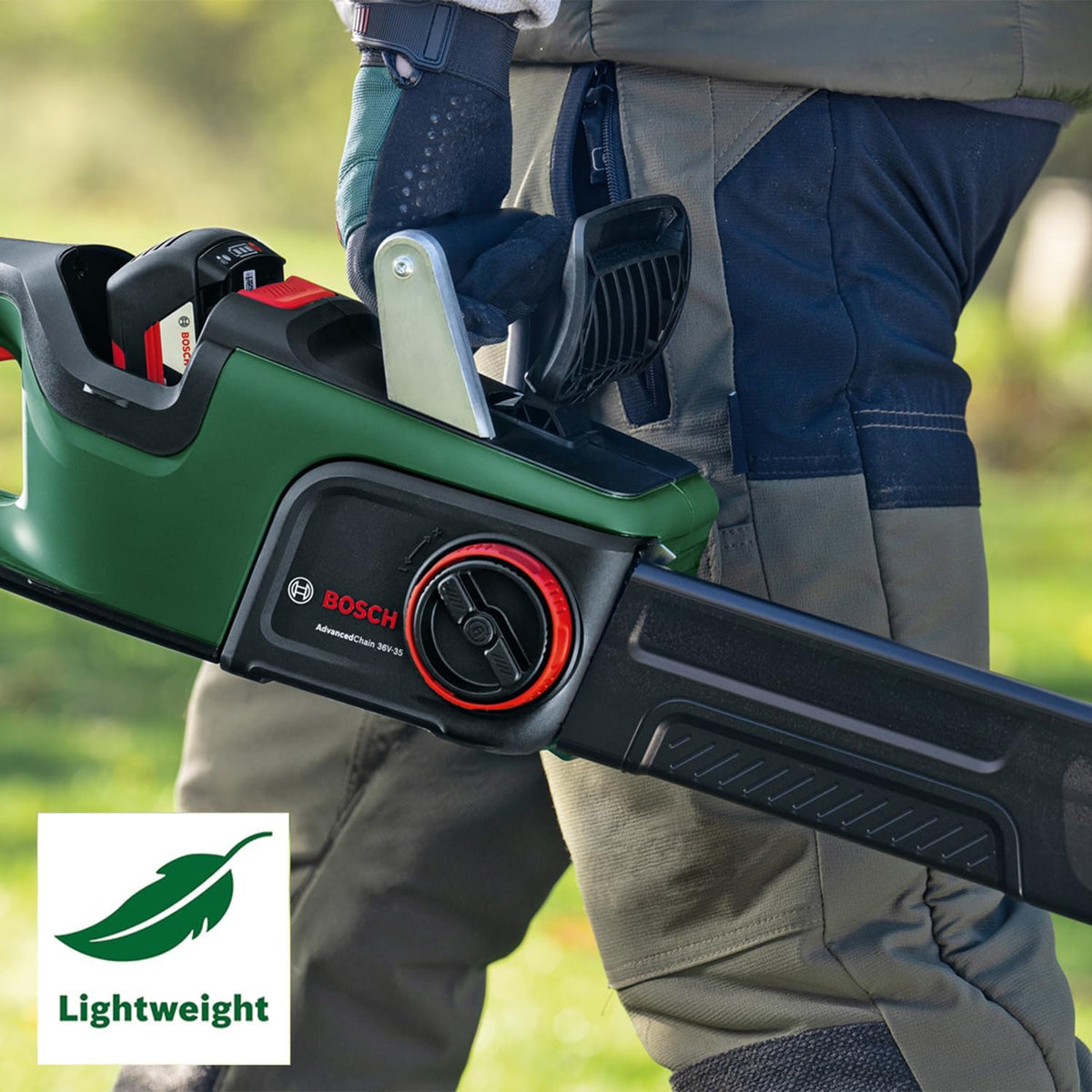 Bosch Cordless Chainsaw AdvancedChain 36V-35-40 (for Cutting Through Tough Hardwood; 36 Volt System; Chain Speed: 14m/s; Without Battery)