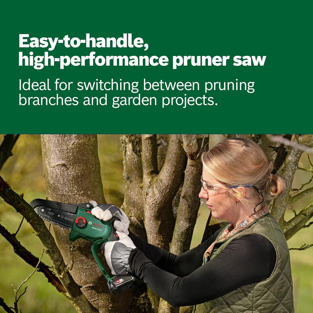 Bosch Mini Chain Saw EasyChain 18V-15-7 (for Cutting Through Wood; 18 Volt System; Chain Speed: 6.95m/s; Without Battery)