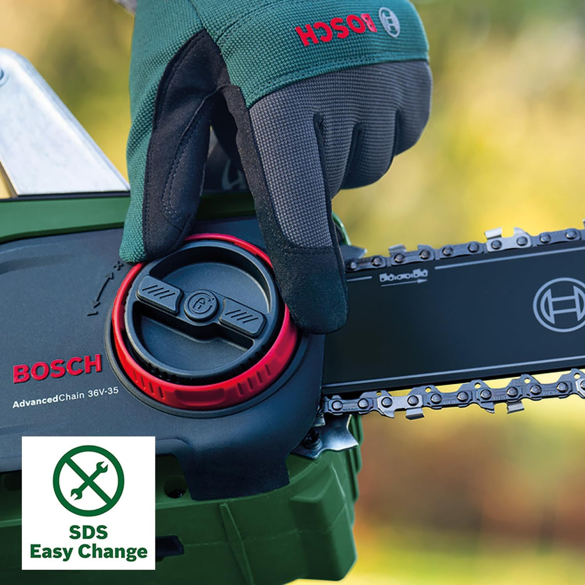 Bosch Cordless Chainsaw AdvancedChain 36V-35-40 (for Cutting Through Tough Hardwood; 36 Volt System; Chain Speed: 14m/s; Without Battery)