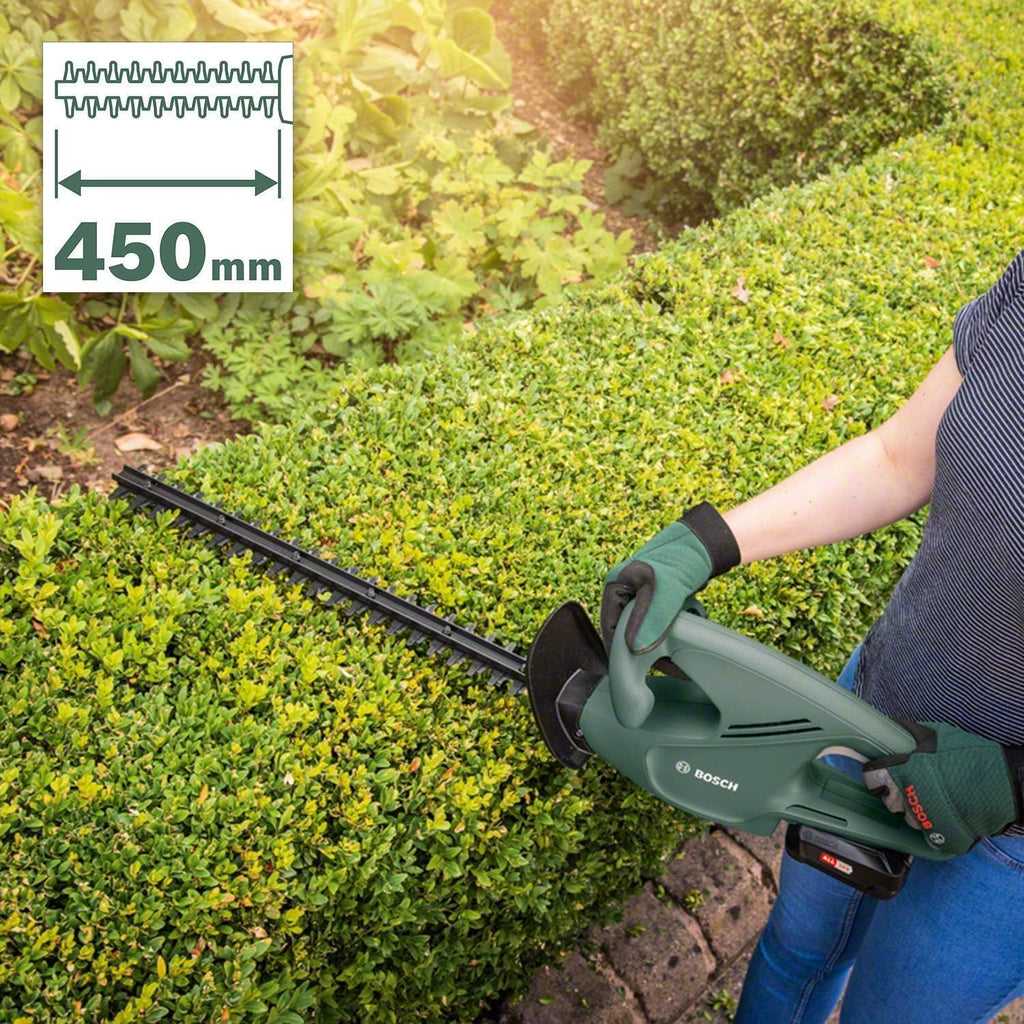 Bosch Cordless Hedge Cutter EasyHedgeCut 18-45 (1 Battery 2.0 Ah, 18 Volt System, Blade Length 45 cm, in Carton Packaging)