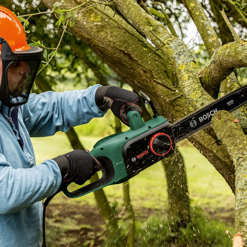 Bosch Chainsaw UniversalChain 35