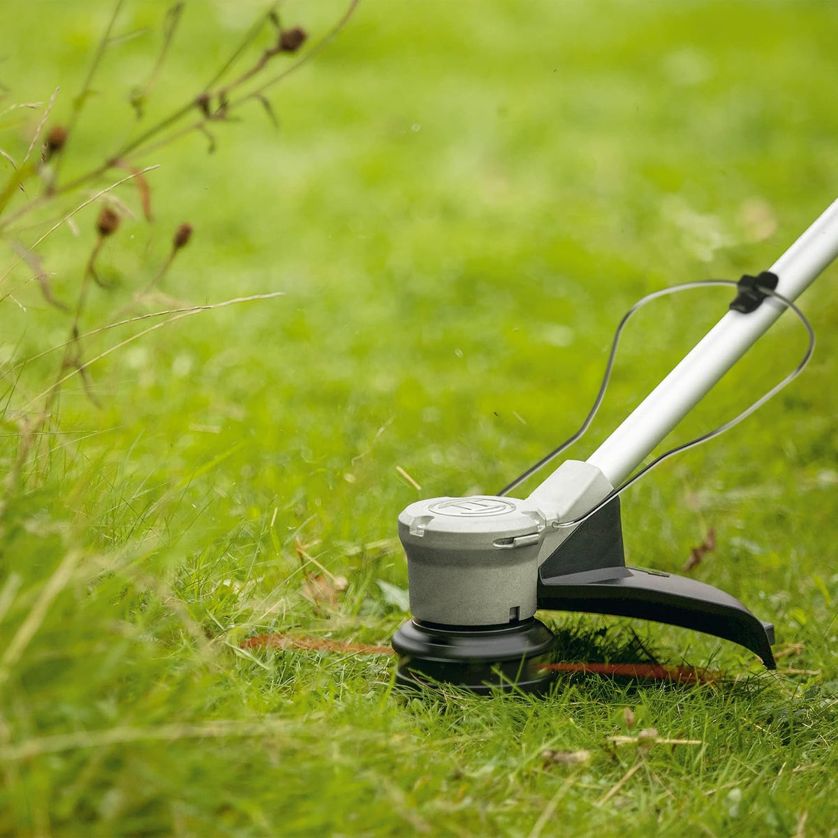 Bosch Cordless Grass Trimmer AdvancedGrassCut 36V-33 Excl. Battery/Charger
